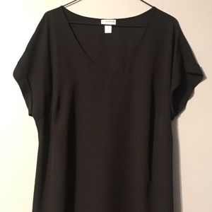 Black v neck loose fit dress shirt